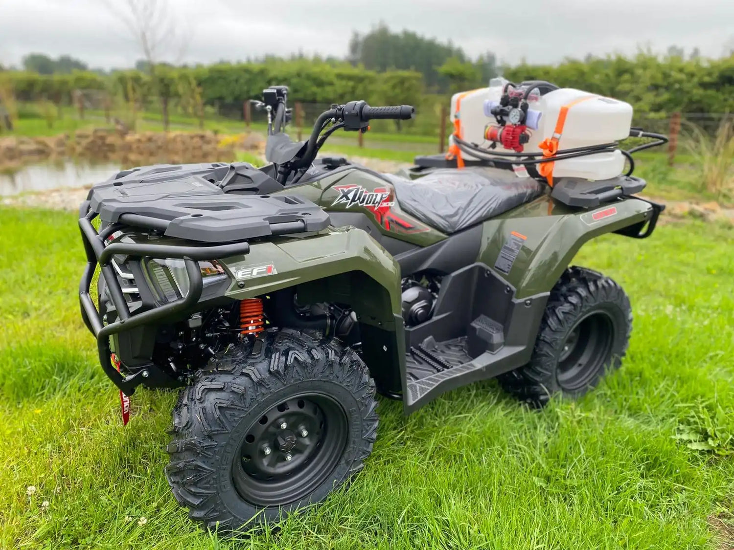 2019 polaris sportsman 570 atv with a white fuel tank and black seat.